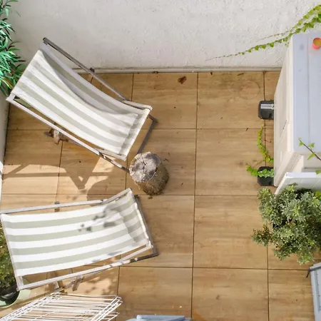 Maison Charmante Au Coeur De La Circulade-patio-ab Ferienhaus