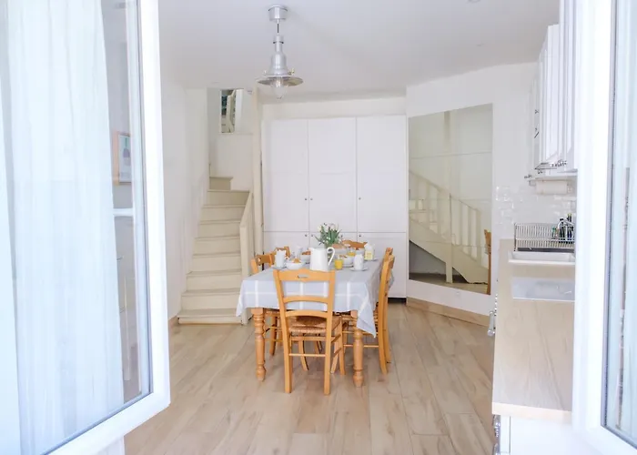度假居 Maison Charmante Au Coeur De La Circulade-patio-ab *